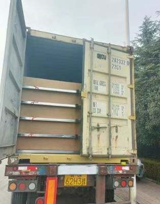 Купить Ревонокс 420 В пластмассовая добавка для сдерживания пламени 95% УФ-проницаемость Производство в сети